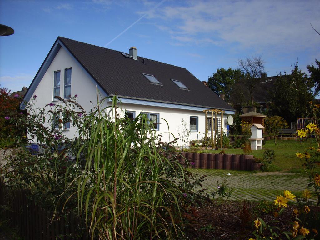 Ferienwohnung Familie Huebner Lübeck Dış mekan fotoğraf