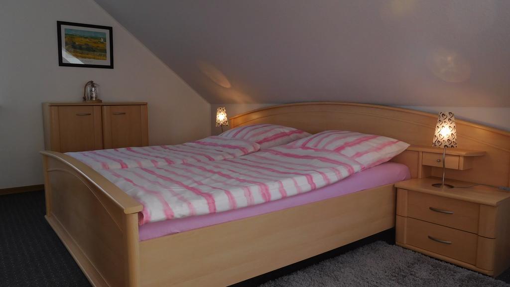 Ferienwohnung Familie Huebner Lübeck Dış mekan fotoğraf
